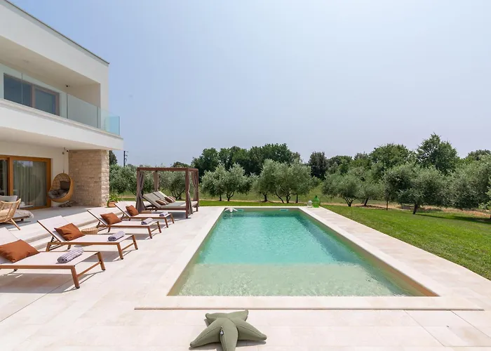 Casa Del Oro Villa *